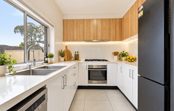 8 Koolatong Glade, Quakers Hill, NSW 2763