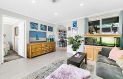 20 Navarre Drive, Cranbourne West, Vic 3977