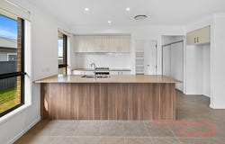 8 Turnberry Avenue, Cessnock, NSW 2325