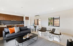 1/37 Clovelly Avenue, Glenroy, Vic 3046