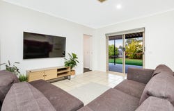 8 Oxley Court, Mildura, Vic 3500