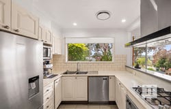 5 Manor Close, Wyong, NSW 2259