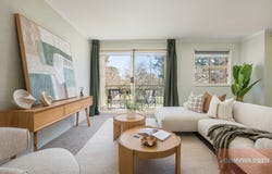 14 Bootle Place, Phillip, ACT 2606