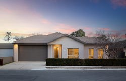 31 Illawarra Avenue, Hove, SA 5048