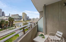 605/15 Caravel Lane, Docklands, Vic 3008