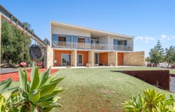 8 Ocean Blue Loop, Peppermint Grove Beach, WA 6271