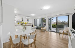 81 John Lund Drive, Hope Island, Qld 4212