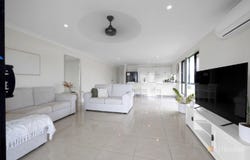 17 Hinkler Court, Rural View, Qld 4740