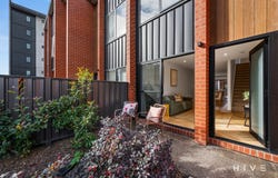 98 Beechworth Street, Watson, ACT 2602