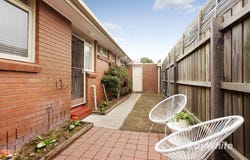3/300 Koornang Road, Carnegie, Vic 3163