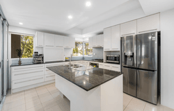 4/19 Mermaid Avenue, Mermaid Beach, Qld 4218