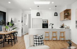 2/4 Pyrenees Close, Middle Ridge, Qld 4350