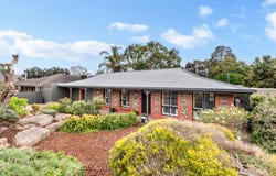 9 Salerno Court, Woodcroft, SA 5162