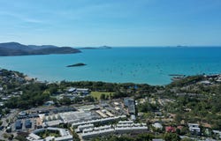 1 Macona Crescent, Cannonvale, Qld 4802