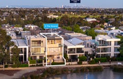 5 The Strand, Caroline Springs, Vic 3023