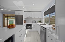 10 Cushing Street, North Ipswich, Qld 4305