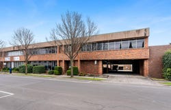 31-33 Ellingworth Parade, Box Hill, Vic 3128