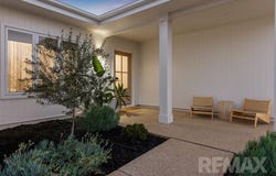 10 Burt Street, Gobbagombalin, NSW 2650