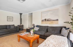 4 Burkett Drive, Hannans, WA 6430