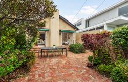 1 Emily Street, Brighton, Vic 3186