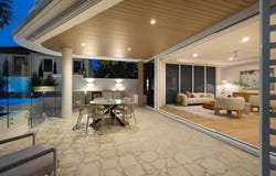 1/34 Tedder Avenue, Main Beach, Qld 4217
