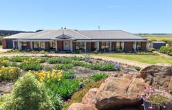 98 Grassmere-Hexham Road, Grassmere, Vic 3281