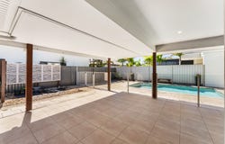 8 Blade Court, Birtinya, Qld 4575
