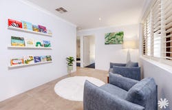 23 Serpentine Drive, South Guildford, WA 6055