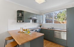 2/15 Duncan Avenue, Seaford, Vic 3198