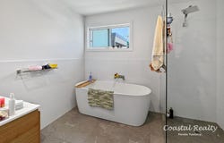 15 Wangaree Street, Coomba Park, NSW 2428