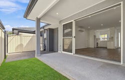 2/15 Priestman Avenue, Umina Beach, NSW 2257