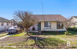 8 Banksia Road, Wendouree, Vic 3355
