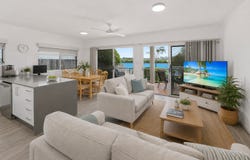 2/195 Bradman Avenue, Maroochydore, Qld 4558