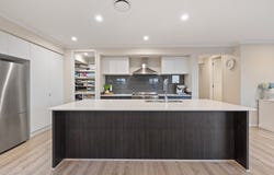 9 Hillgrove Street, Redland Bay, Qld 4165