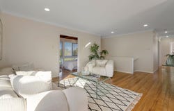 233 Bapaume Road, Holland Park West, Qld 4121