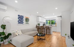 4/10 Veronica Street, Ferntree Gully, Vic 3156