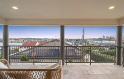 12 Whyenbah Street, Hamilton, Qld 4007