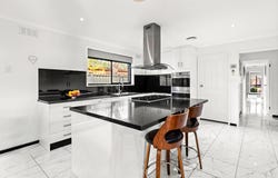 14 Trevino Close, Hoppers Crossing, Vic 3029
