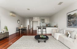 3/2 Hornby Street, Brighton East, Vic 3187
