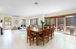 24 Yarra Hill Lane, Chirnside Park, Vic 3116