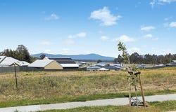 6 Runners Close, Farley, NSW 2320