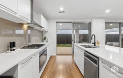 10 Beneke Street, Bushmead, WA 6055