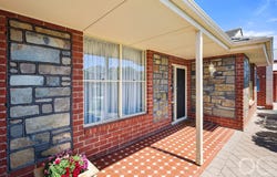 15 Ingleton Drive, Hallett Cove, SA 5158