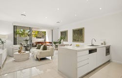 2/16 Monmouth Street, Morningside, Qld 4170
