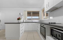 1/90 Allambie Road, Edensor Park, NSW 2176