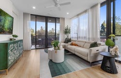 103/1 Waterfront Place, Robina, Qld 4226