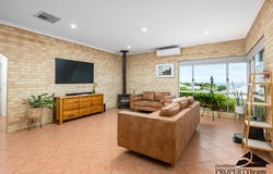 8 Spyglass Hill, Drummond Cove, WA 6532