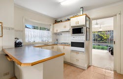 1/37 Gregg Street, Diamond Creek, Vic 3089