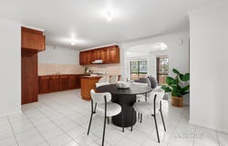 1/1 Herbert Street, Dallas, Vic 3047