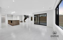 5 Herens Road, Clyde North, Vic 3978